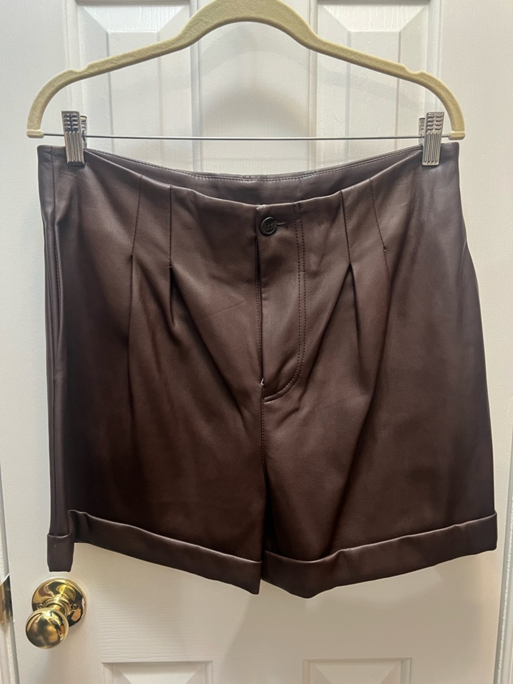 Anthropologie Avec Les Filles Faux Leather High-Rise Shorts Sz L - Picture 2 of 5